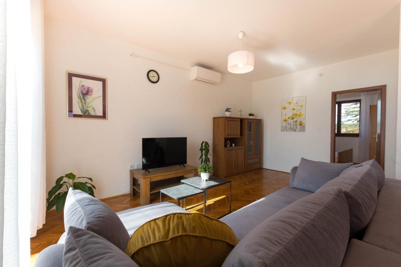Mia Apartments Μεντουλίν Εξωτερικό φωτογραφία